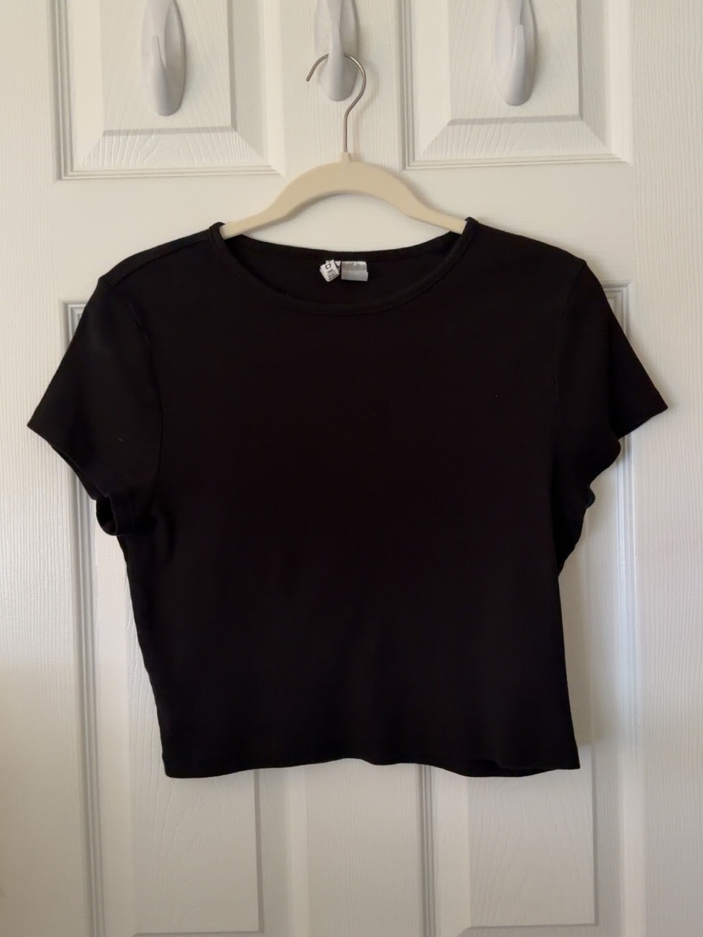 Bundle of H&M ribbed cropped t shirts - Picture 2 of 6